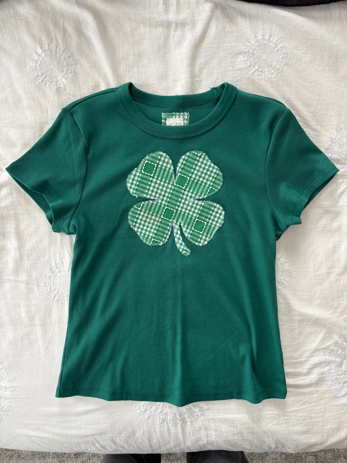 Green Clover T-shirt (L)